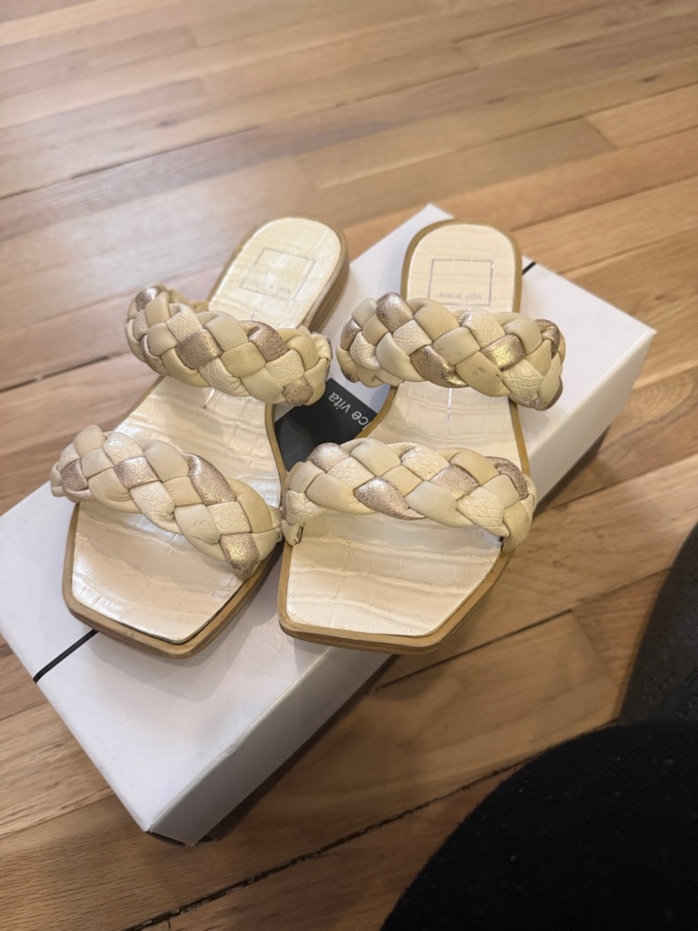 Dolce Vita Indy Ivory Stella Sandals
